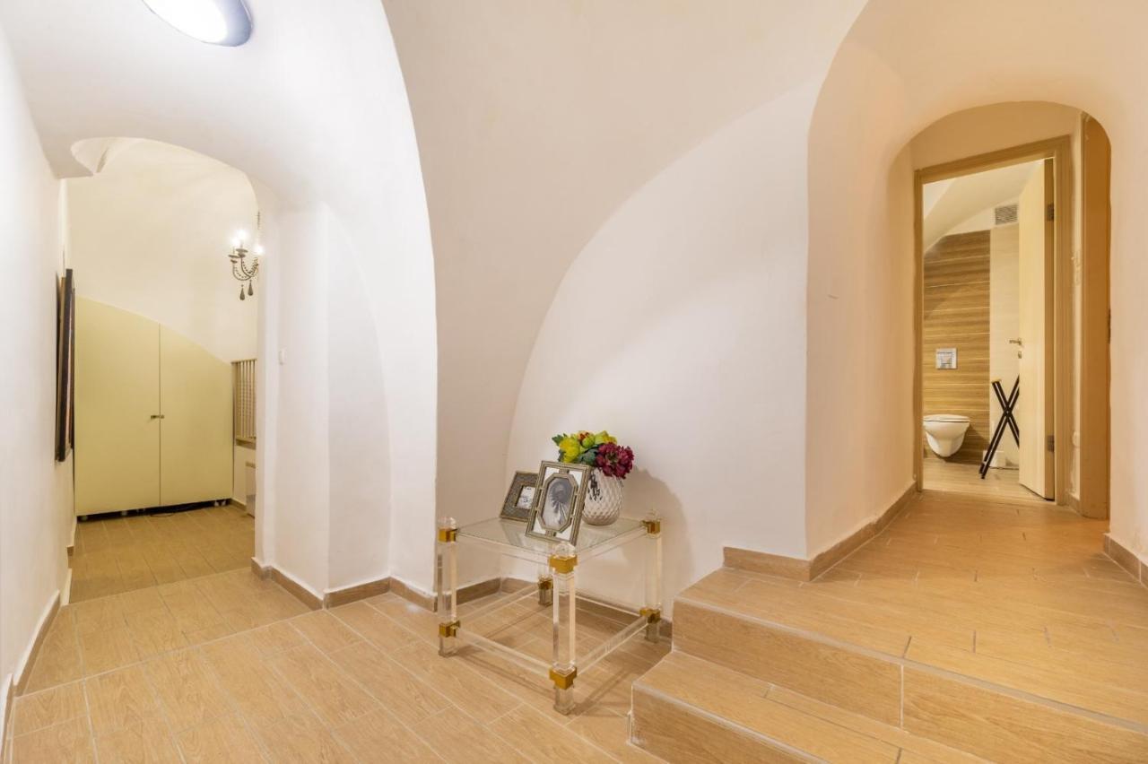 Private House 5 Bdr In Mamilla Up To 12 People ! Villa Jerusalem Eksteriør billede